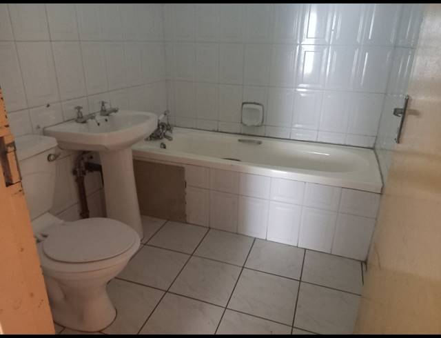 2 BEDROOM APARTMENT TO LET IN BELLAIR